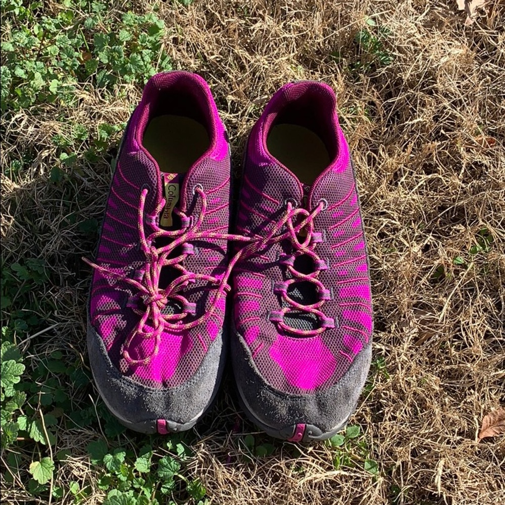 Columbia size 6 shoes